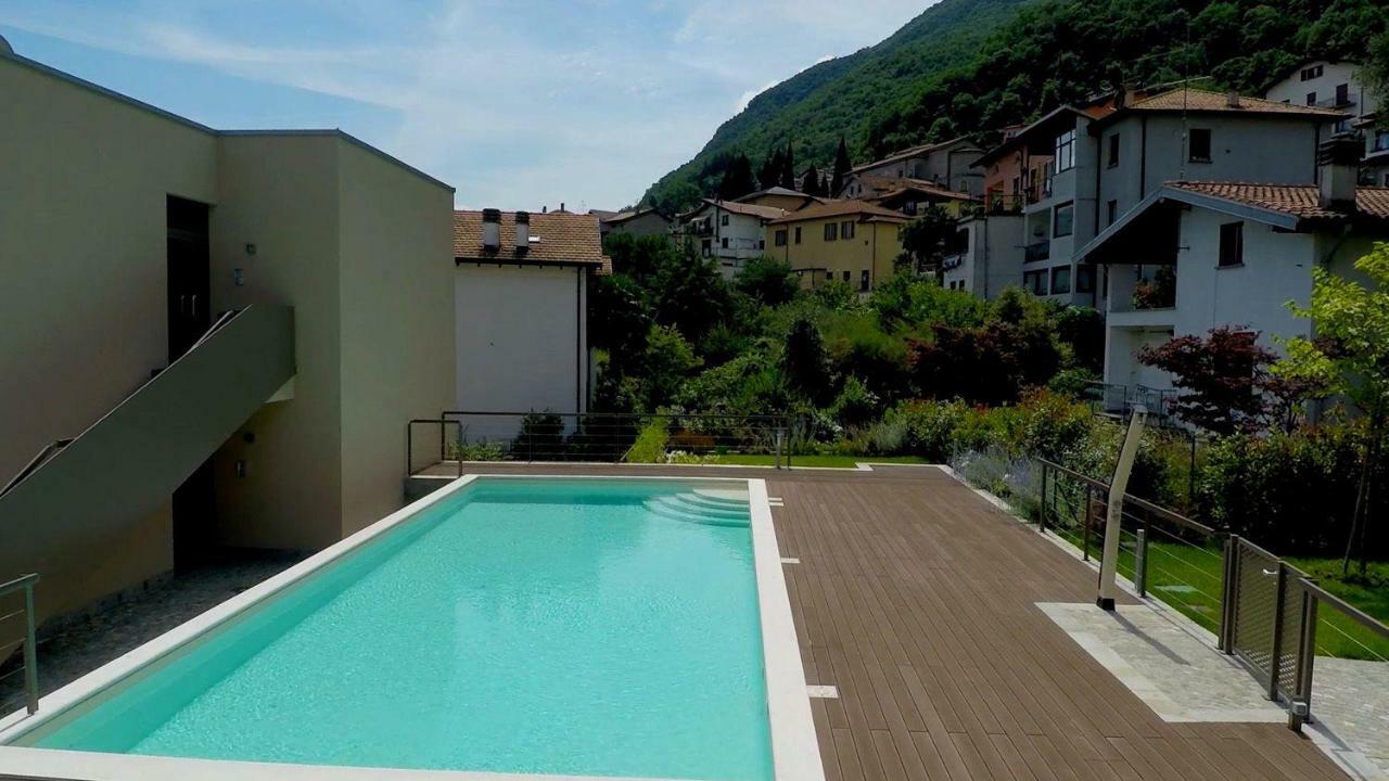 Terrazza Sul Lago - Acquaseria, San Siro By Lovecomo Eksteriør billede